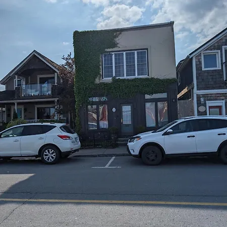 Canalside Restaurant, Inn & Kitchen Store Port Colborne Exterior photo